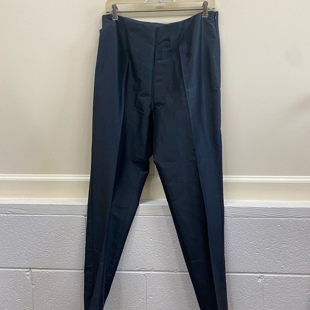 Carol Roberson NWT women’s 10 Skinny Silk black Pants